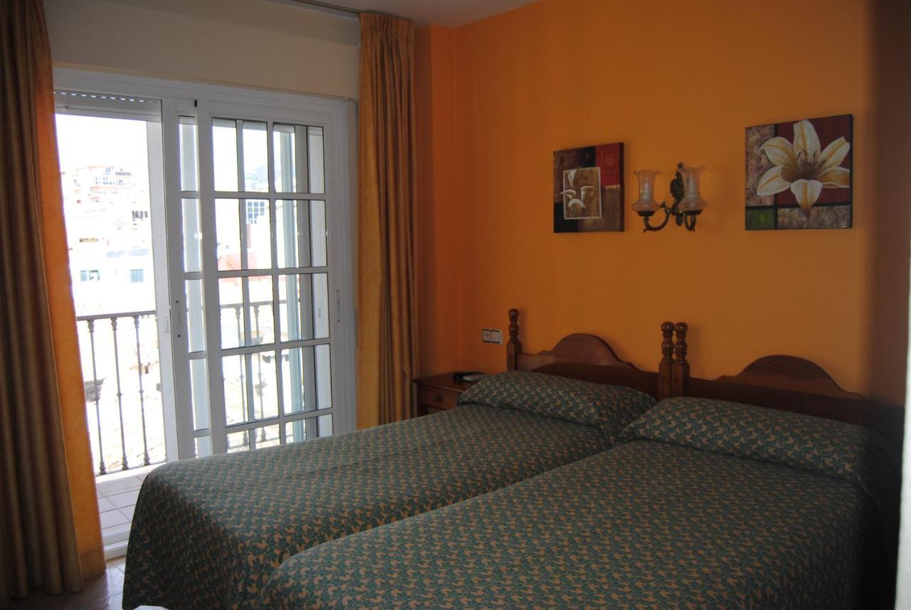 Hostal Italia 푸엔히롤라 외부 사진